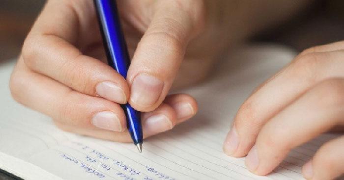 Tả lại tiết học Ngữ văn lớp 6 - Dàn ý chi tiết và 16 bài văn mẫu đặc sắc